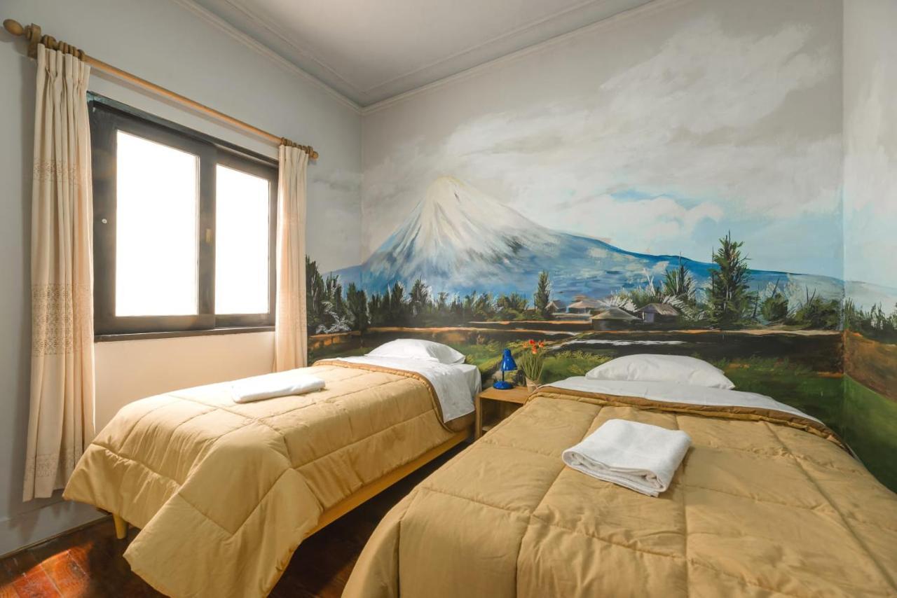 Qx Miraflores Hostel Lima Exterior photo